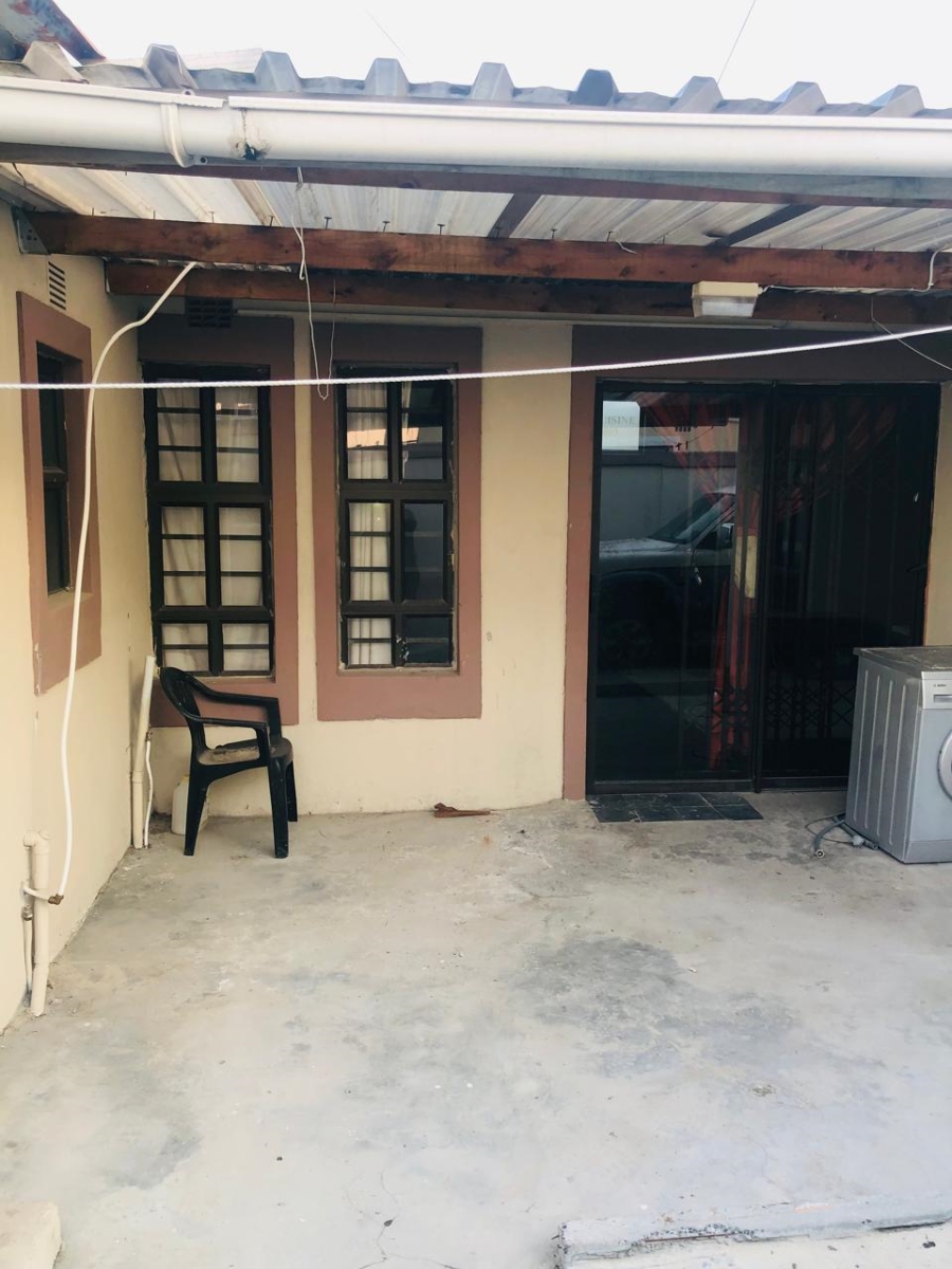 3 Bedroom Property for Sale in Khaya Western Cape